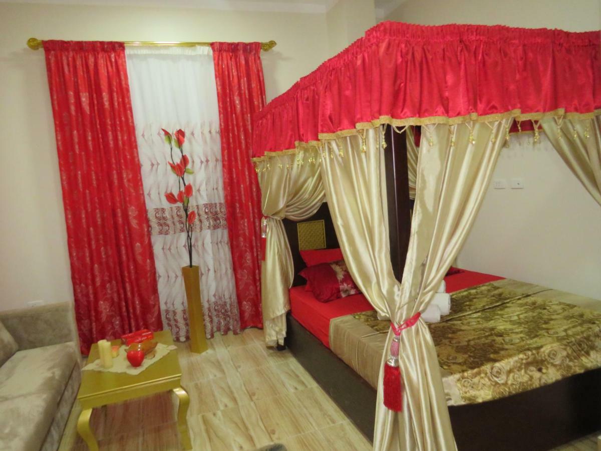 Apartments Yin Yang Redsealine Hurghada Exteriör bild