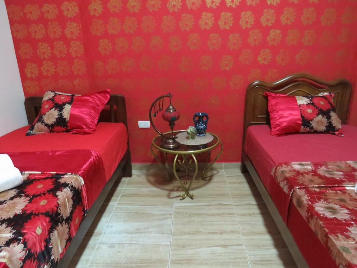 Apartments Yin Yang Redsealine Hurghada Exteriör bild