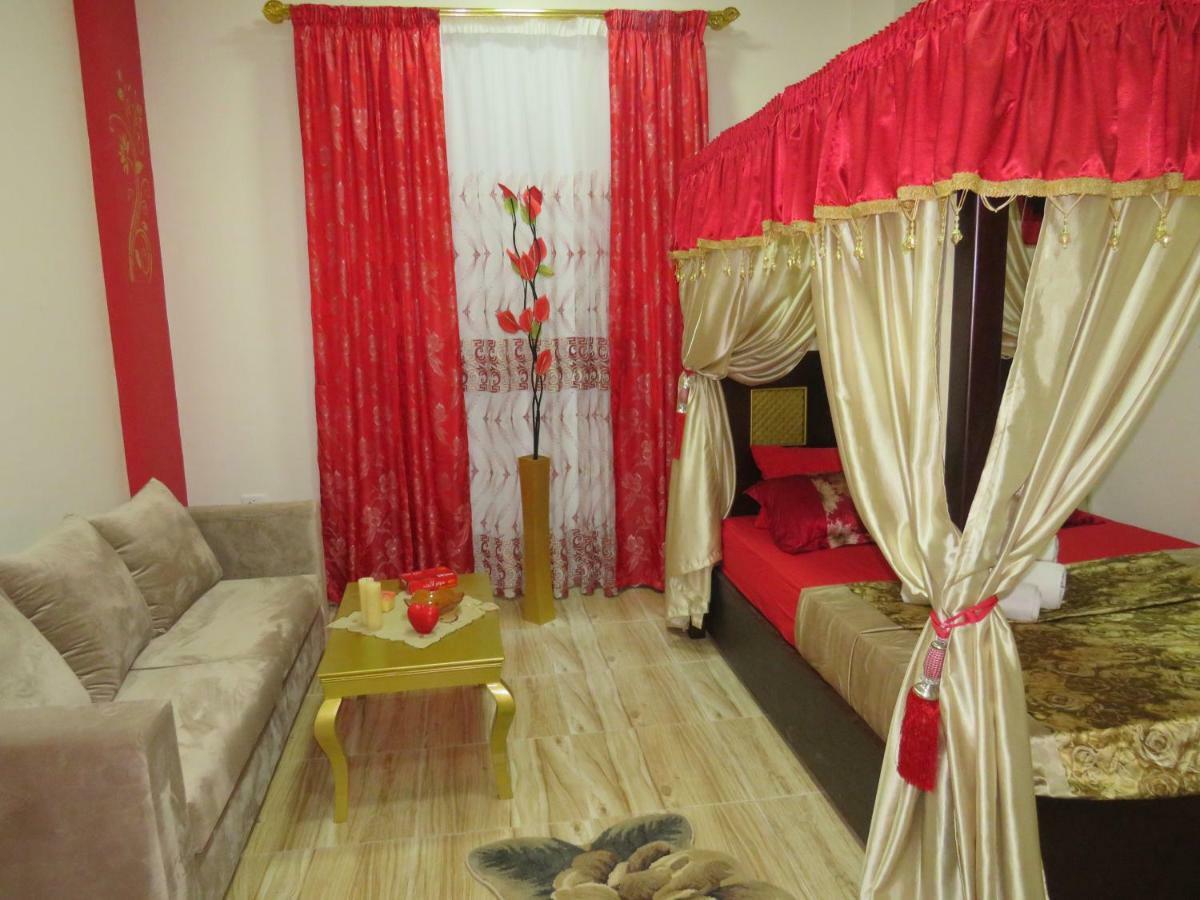 Apartments Yin Yang Redsealine Hurghada Exteriör bild